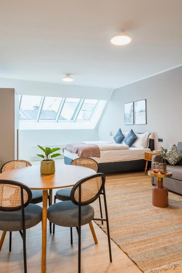 Limehome Villach Hauptplatz Стая снимка